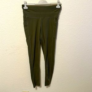 Dark green leggings